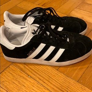 Black and white Gazelle Adidas! SHIPPING FREE!!